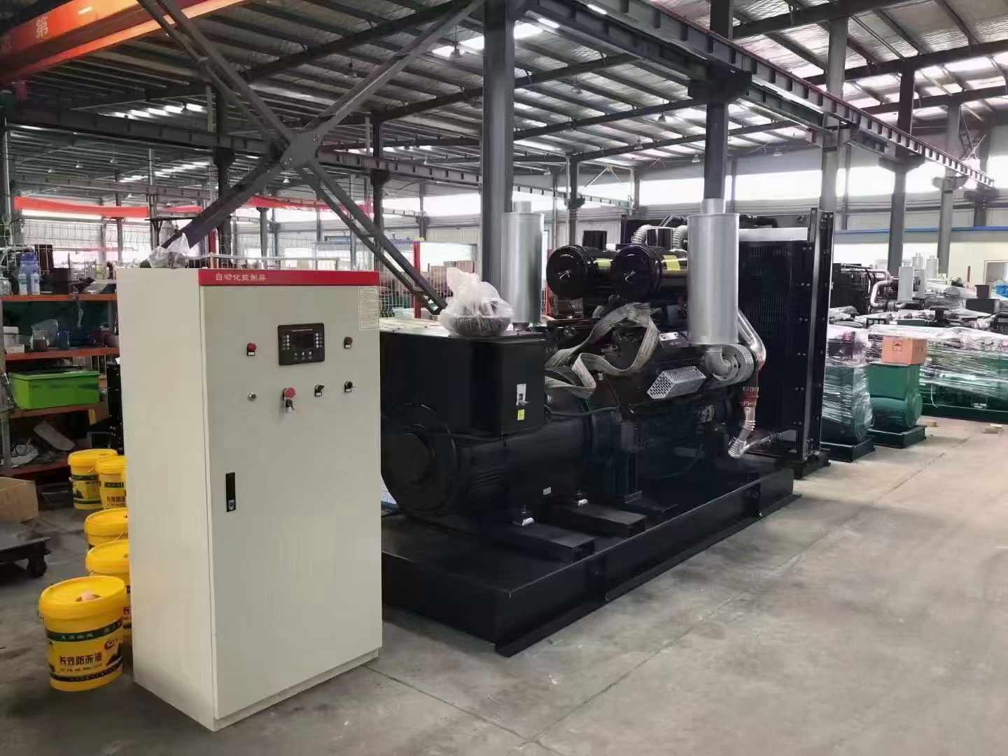 道县柴油发电机运行时的噪音和振动水平如何？