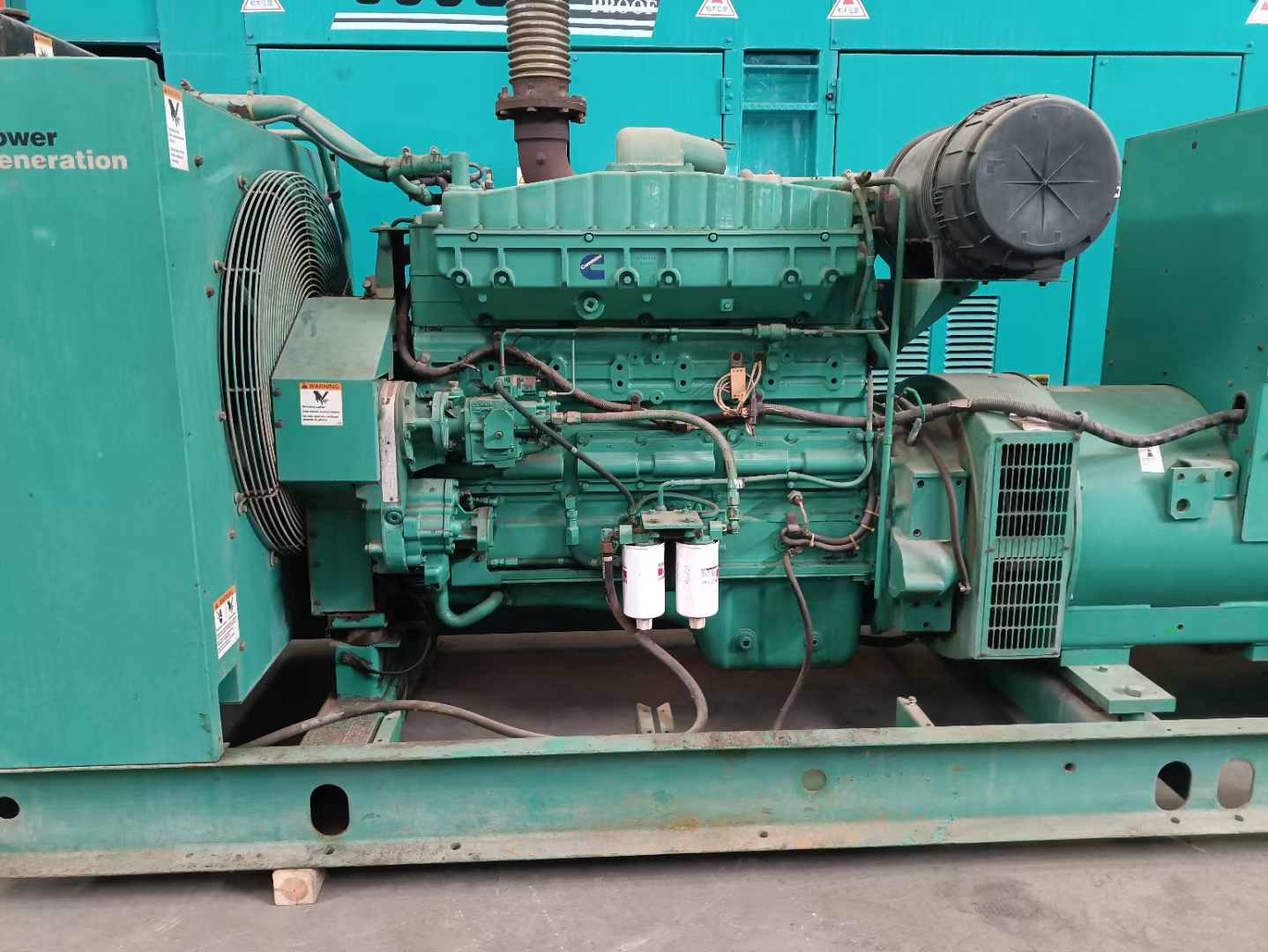 道县过载会对 600kW 柴油发电机组造成哪些损害？